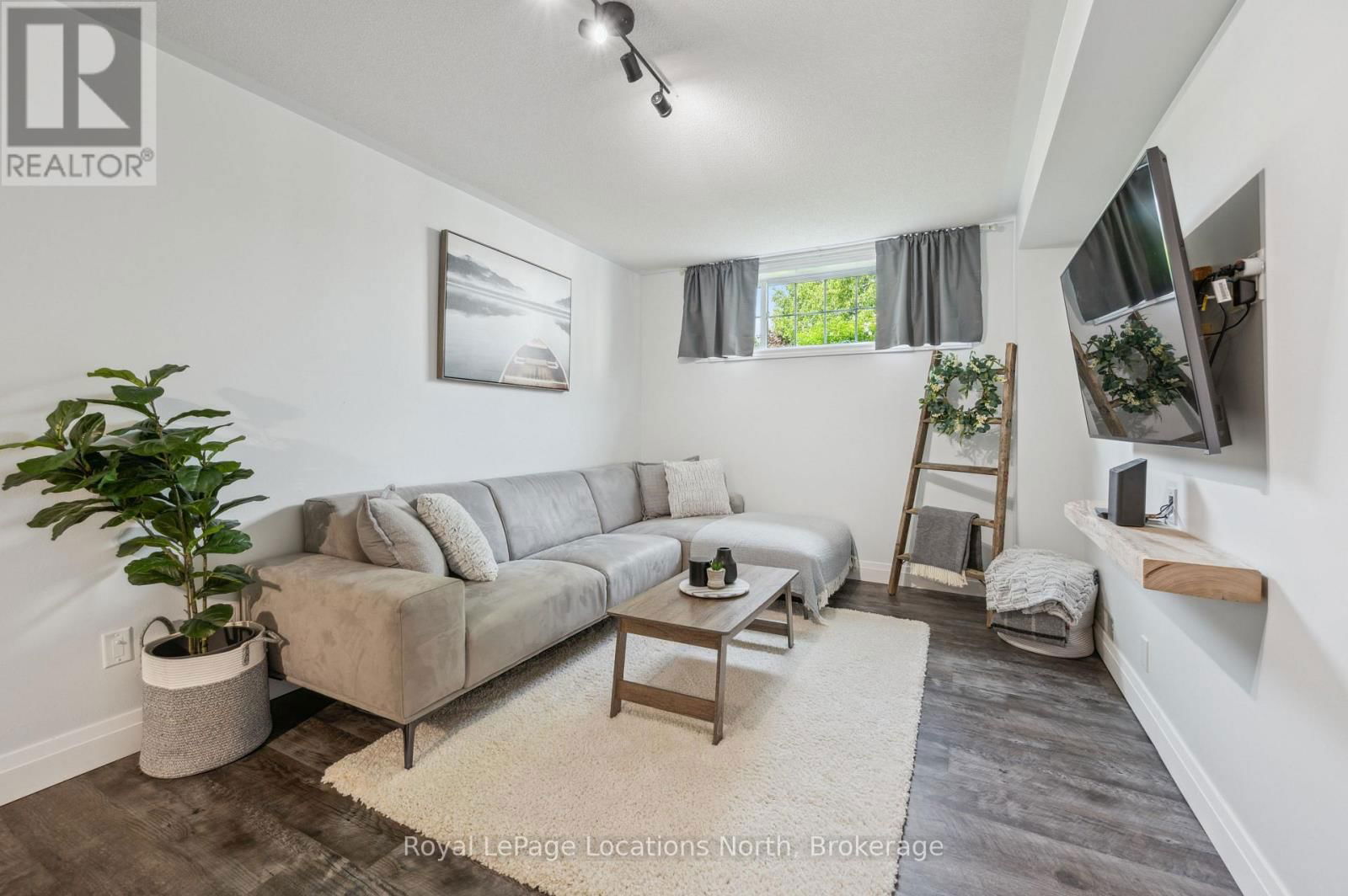 81 OAK HILL DRIVE Image 30