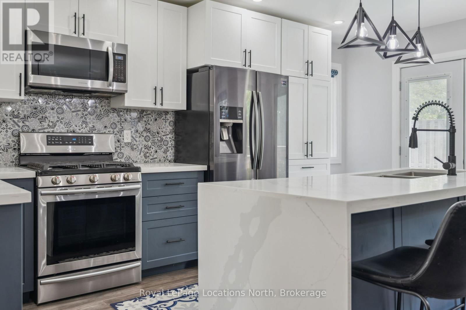 81 OAK HILL DRIVE Image 38