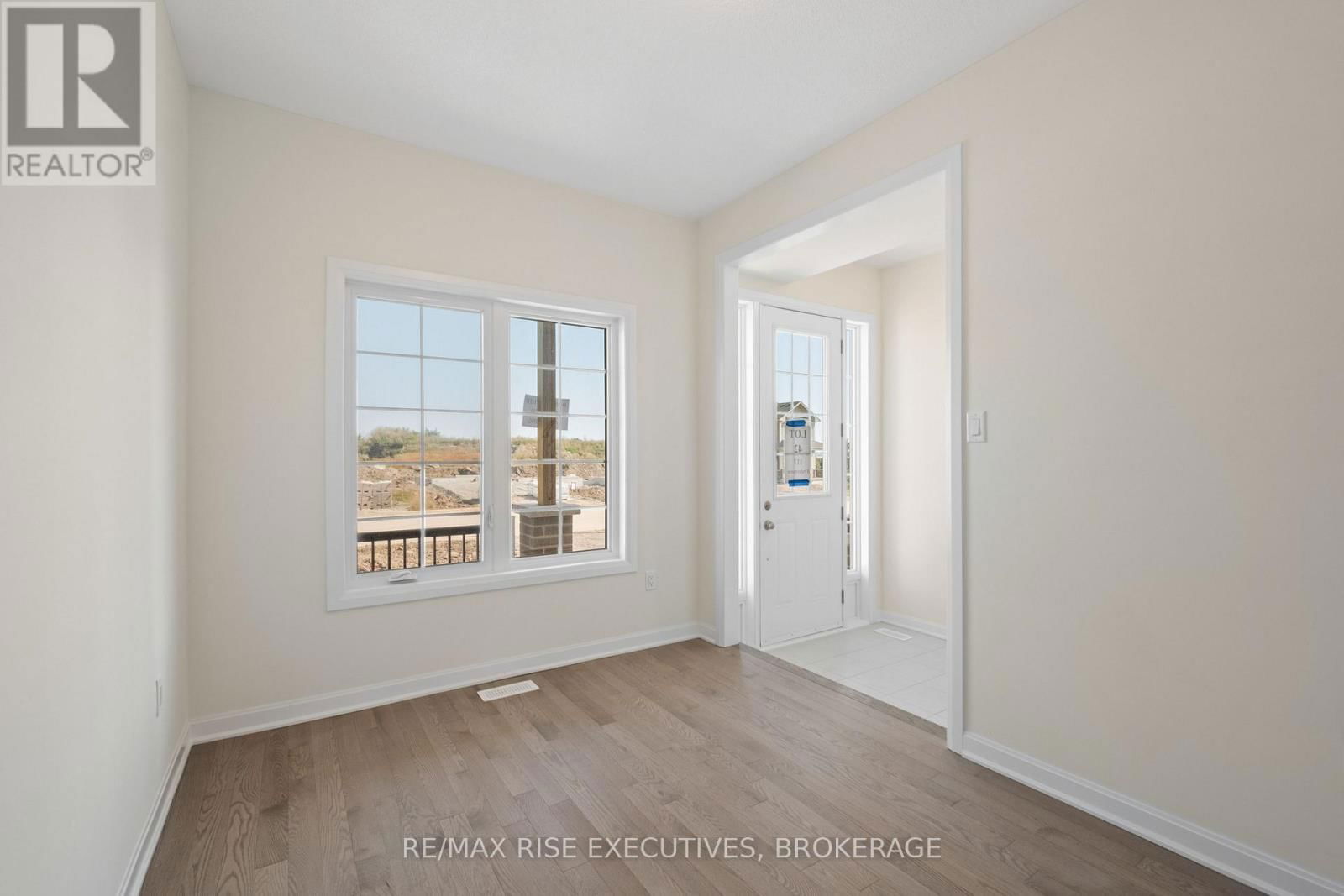 117 WINDERMERE BOULEVARD Image 11