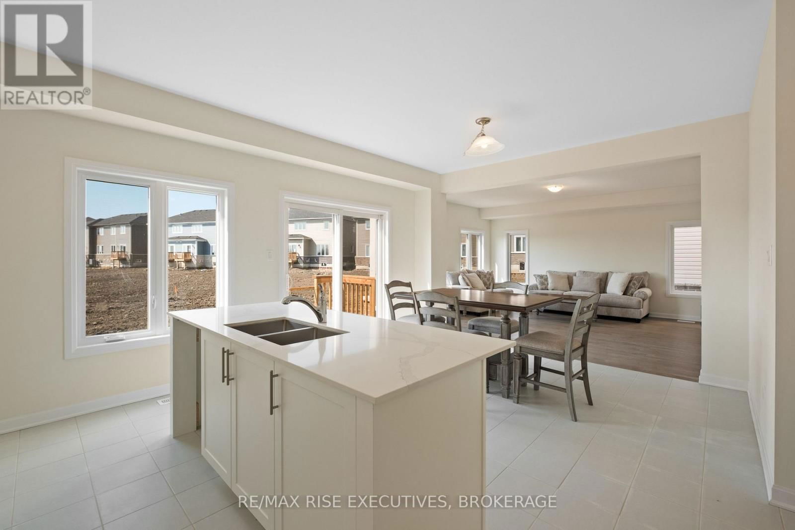 117 WINDERMERE BOULEVARD Image 21