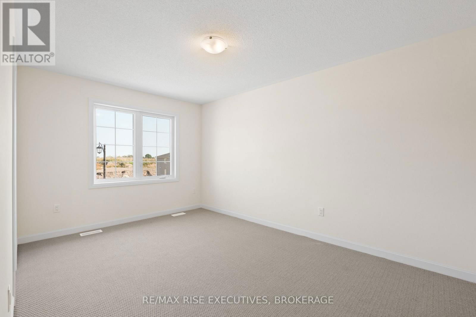 117 WINDERMERE BOULEVARD Image 28
