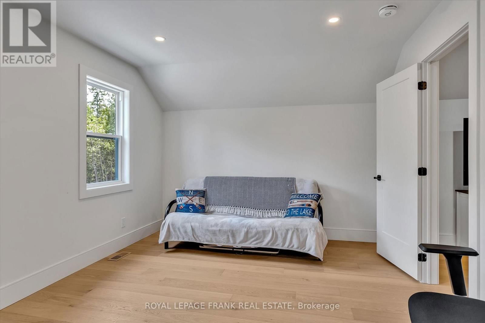 652 COUNTY ROAD 49 Image 35