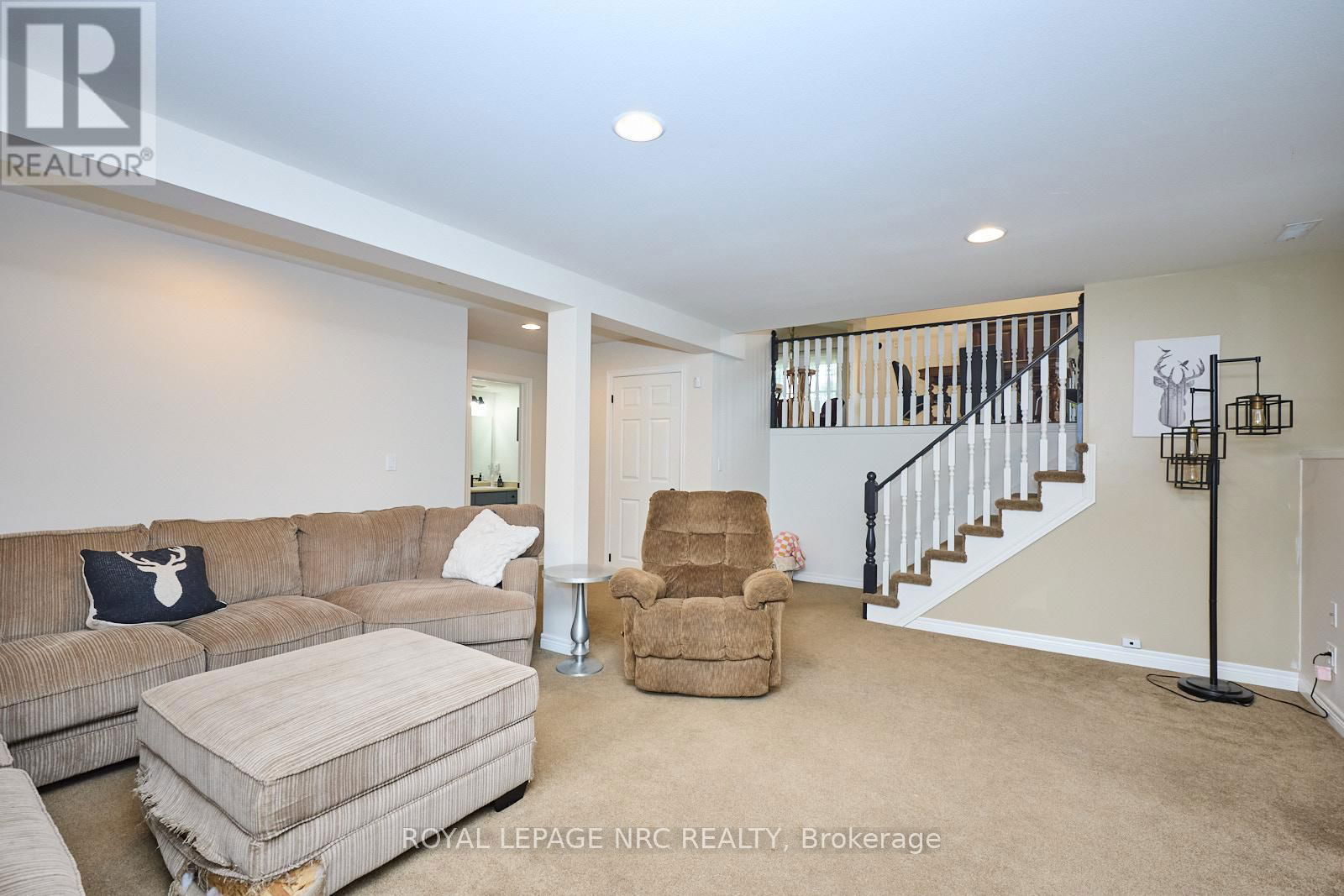 3270 POPLAR AVENUE Image 40