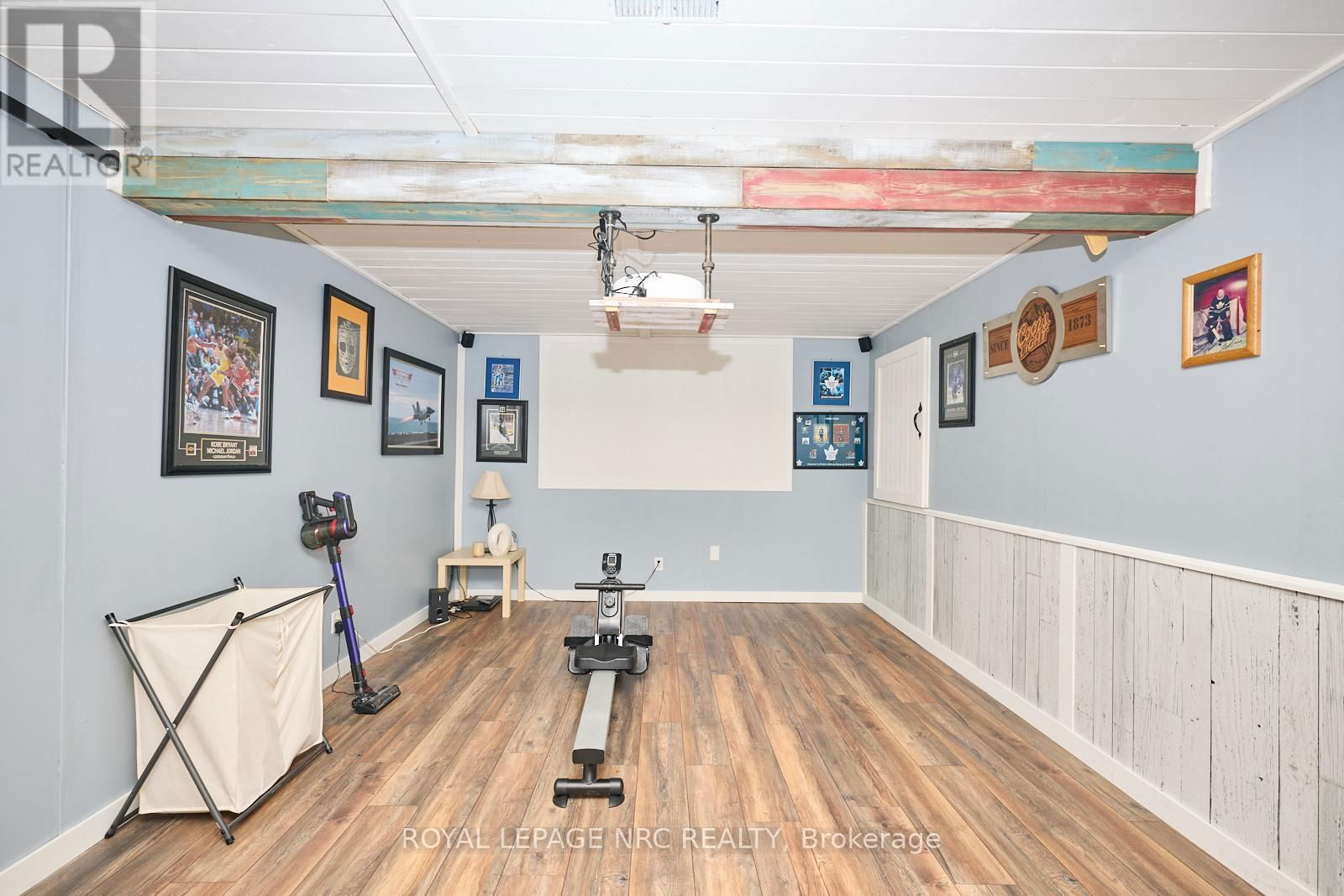 3270 POPLAR AVENUE Image 44