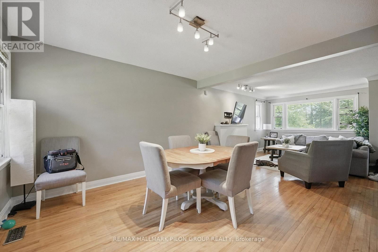 63 CROWNHILL STREET Image 6