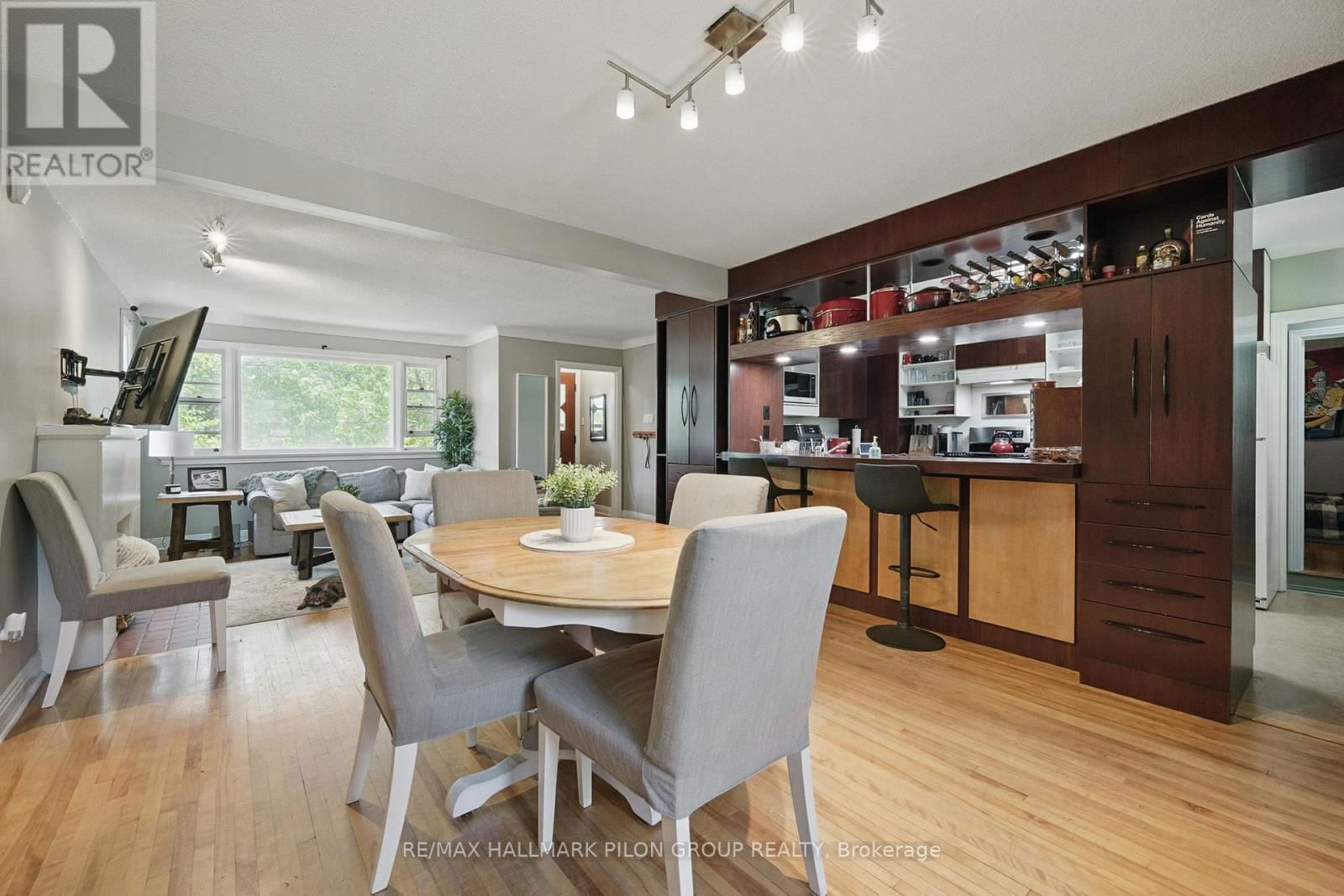 63 CROWNHILL STREET Image 7