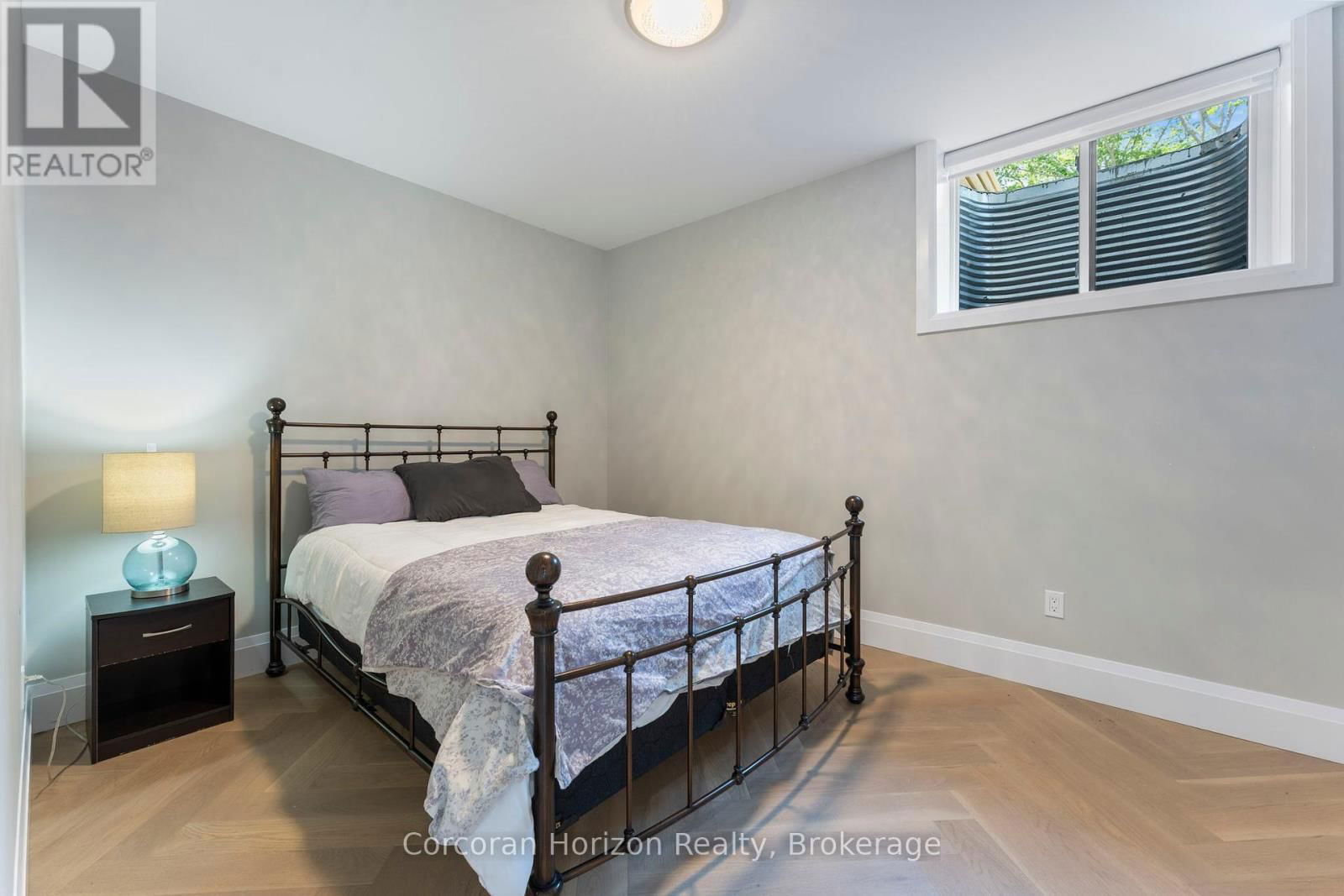 11 COCKSHUTT ROAD Image 39