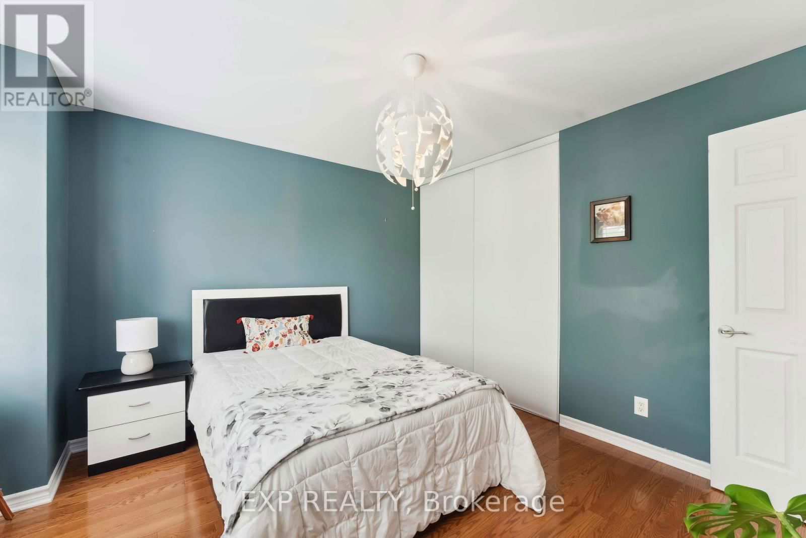 6925 MARY ANNE DRIVE Image 21