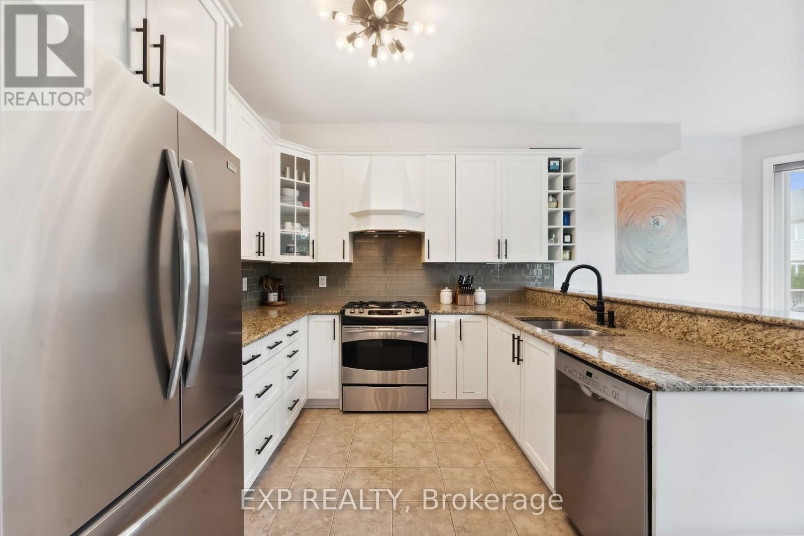 6925 MARY ANNE DRIVE Image 7