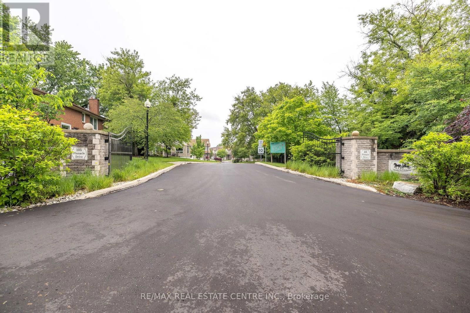 94 - 105 PINNACLE DRIVE Image 2