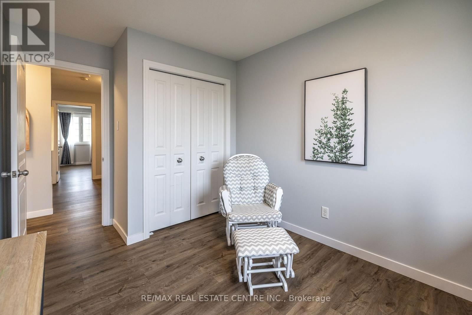 94 - 105 PINNACLE DRIVE Image 35