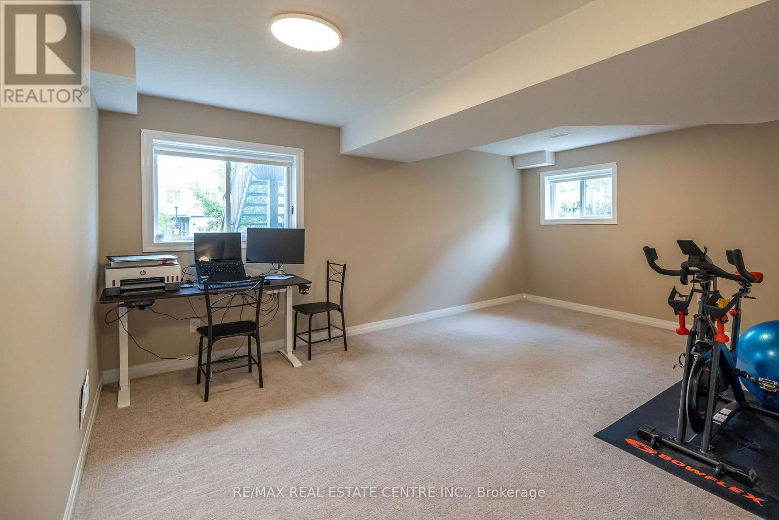 94 - 105 PINNACLE DRIVE Image 36