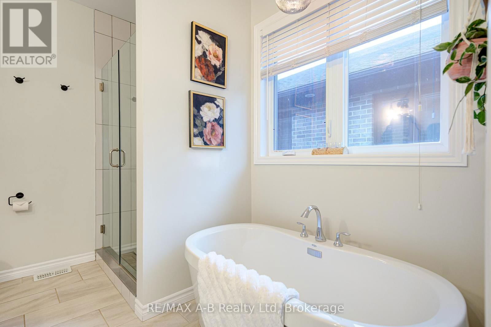 70 GERBER DRIVE Image 27