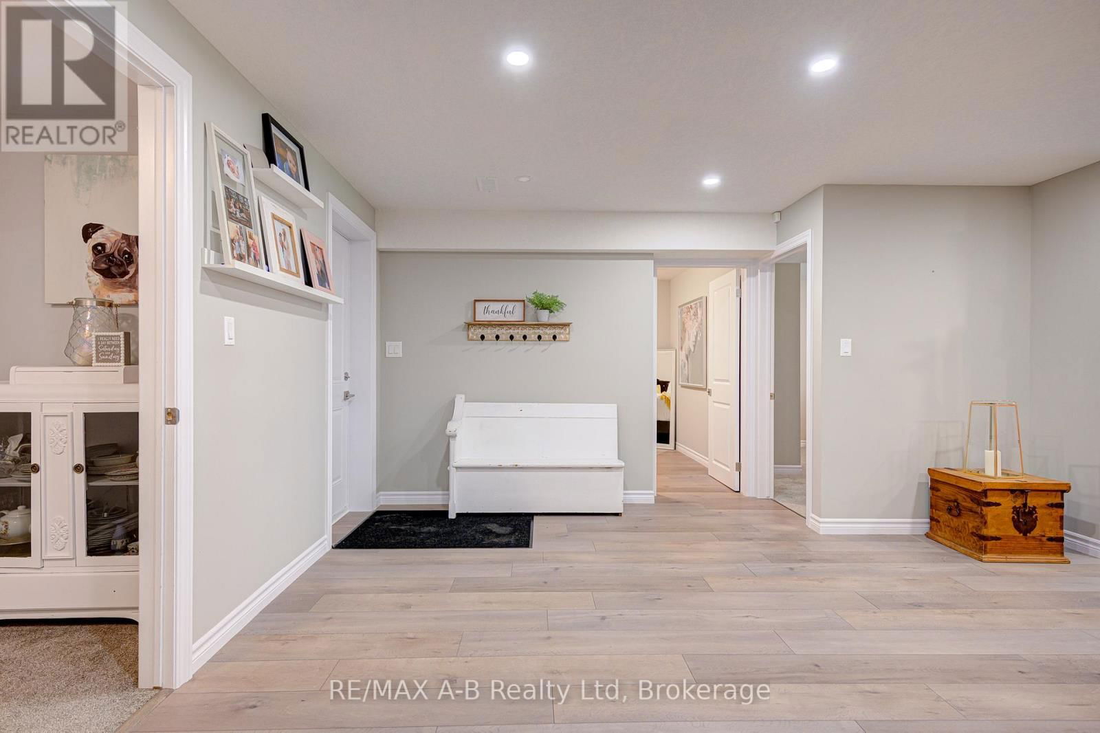 70 GERBER DRIVE Image 30