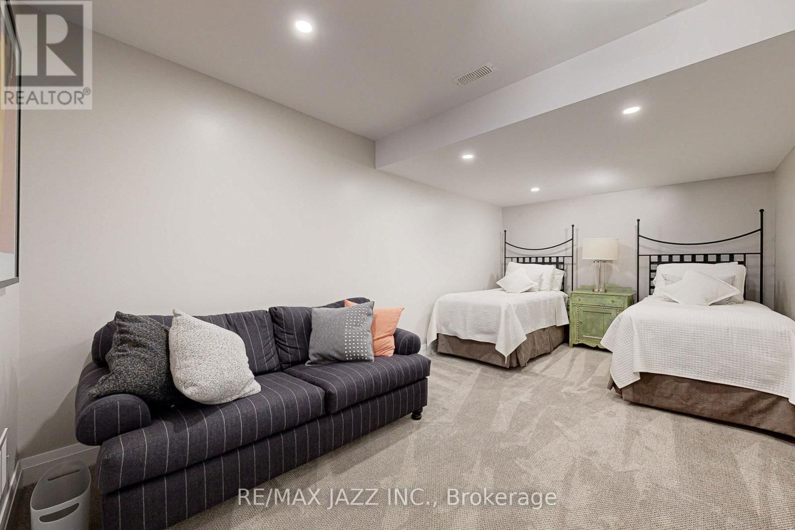30 WAKEFORD ROAD Image 30