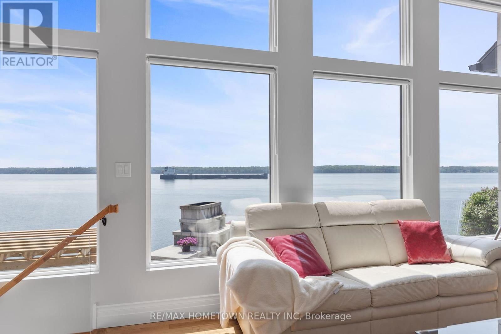 257 HUDSON POINT ROAD Image 9