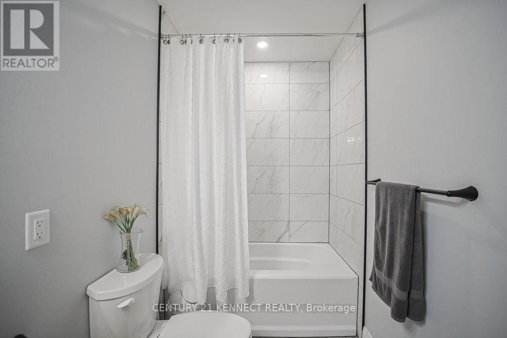 1520 BERKSHIRE DRIVE Image 24