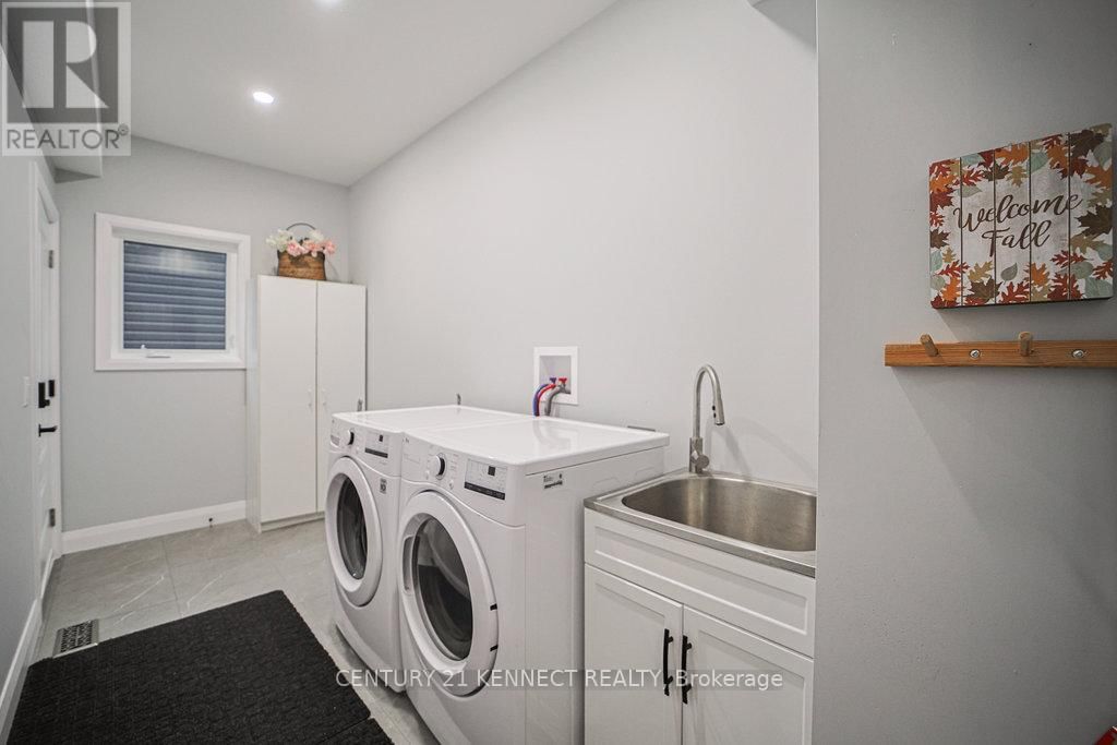 1520 BERKSHIRE DRIVE Image 30