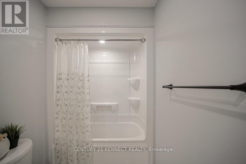 1520 BERKSHIRE DRIVE Image 36