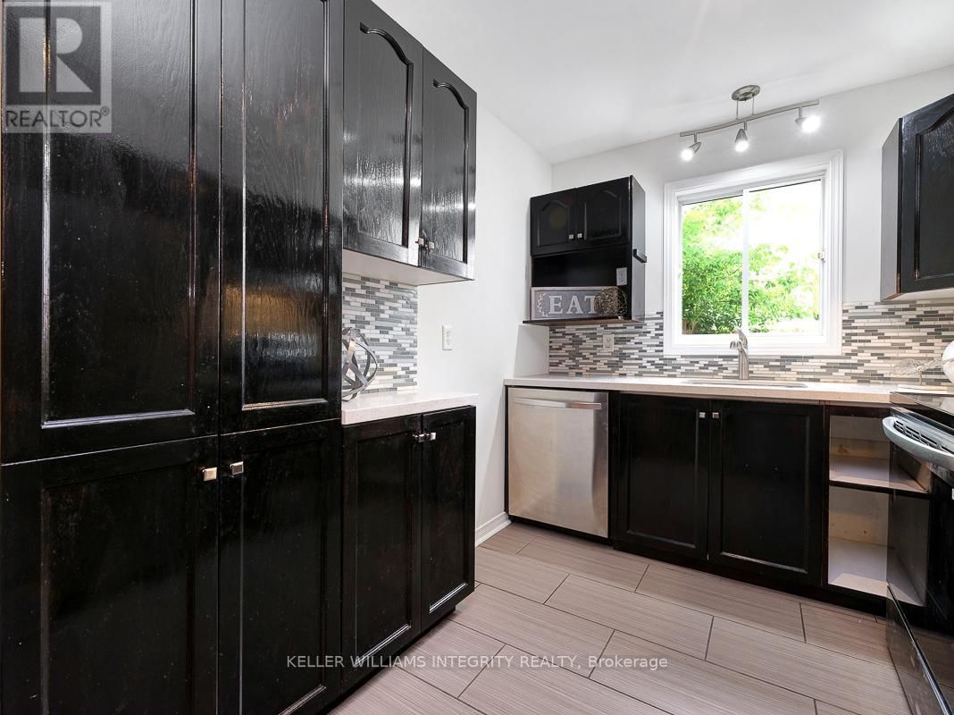 2598 CROSSCUT TERRACE Image 14