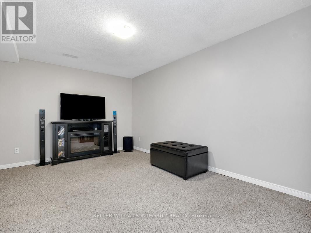 2598 CROSSCUT TERRACE Image 30