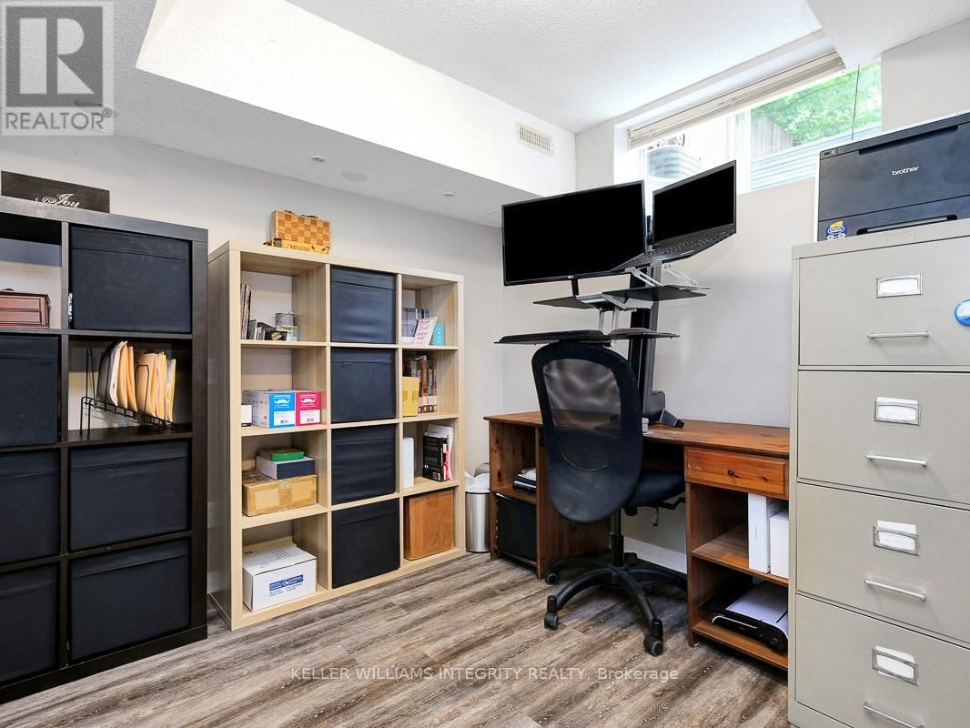 2598 CROSSCUT TERRACE Image 33