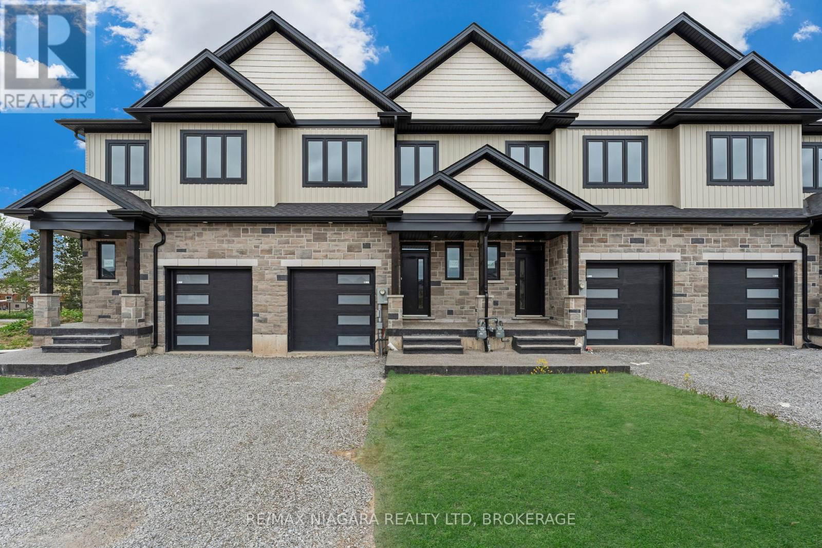 6216 CURLIN CRESCENT Image 1