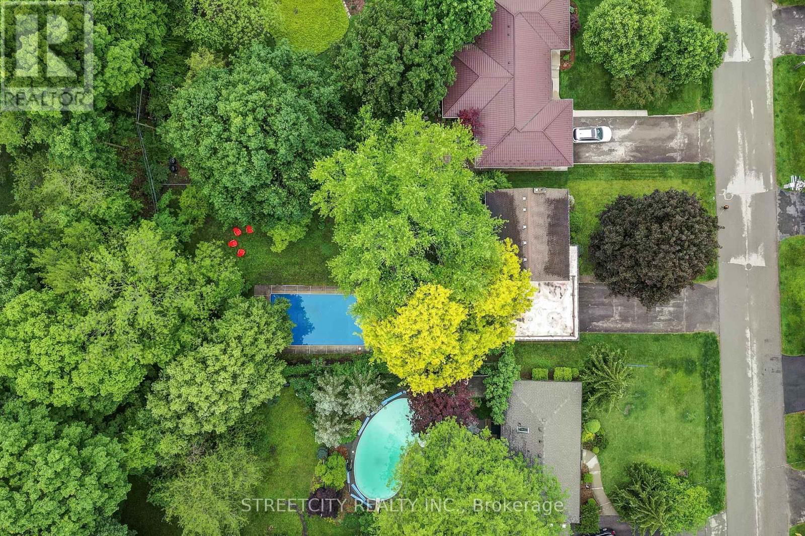 76 BLOOMFIELD DRIVE Image 38