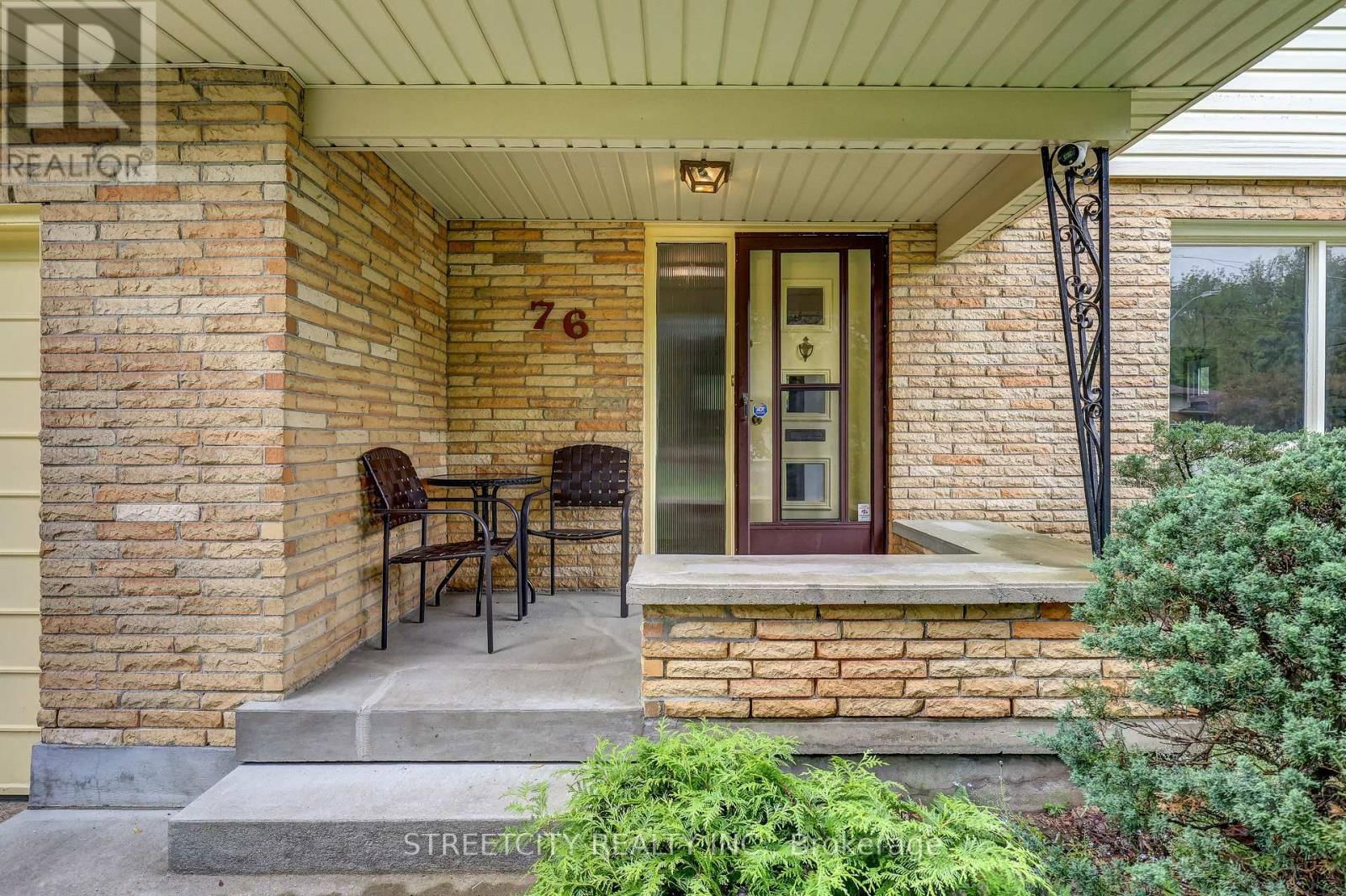 76 BLOOMFIELD DRIVE Image 5