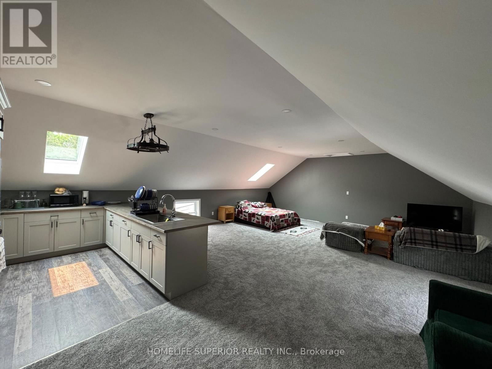 4840 STIRLING MARMORA ROAD Image 35
