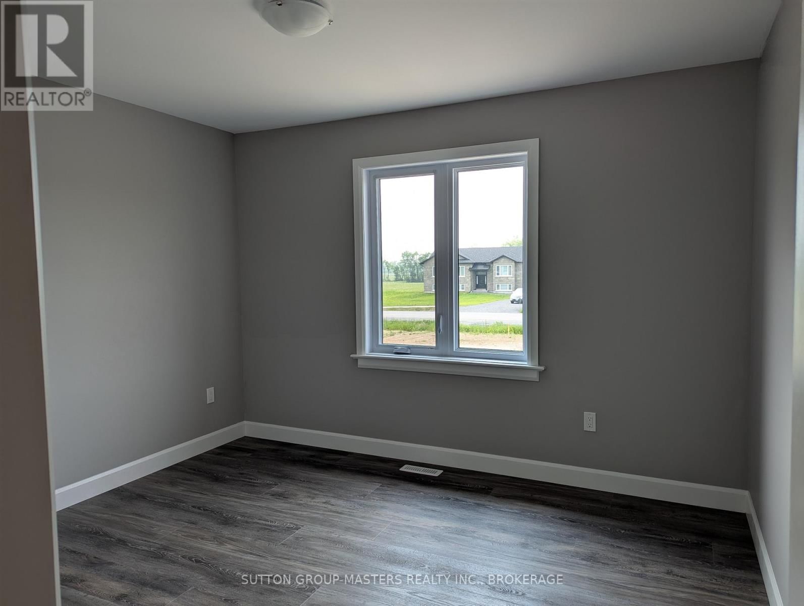 109 BITTERSWEET ROAD Image 8