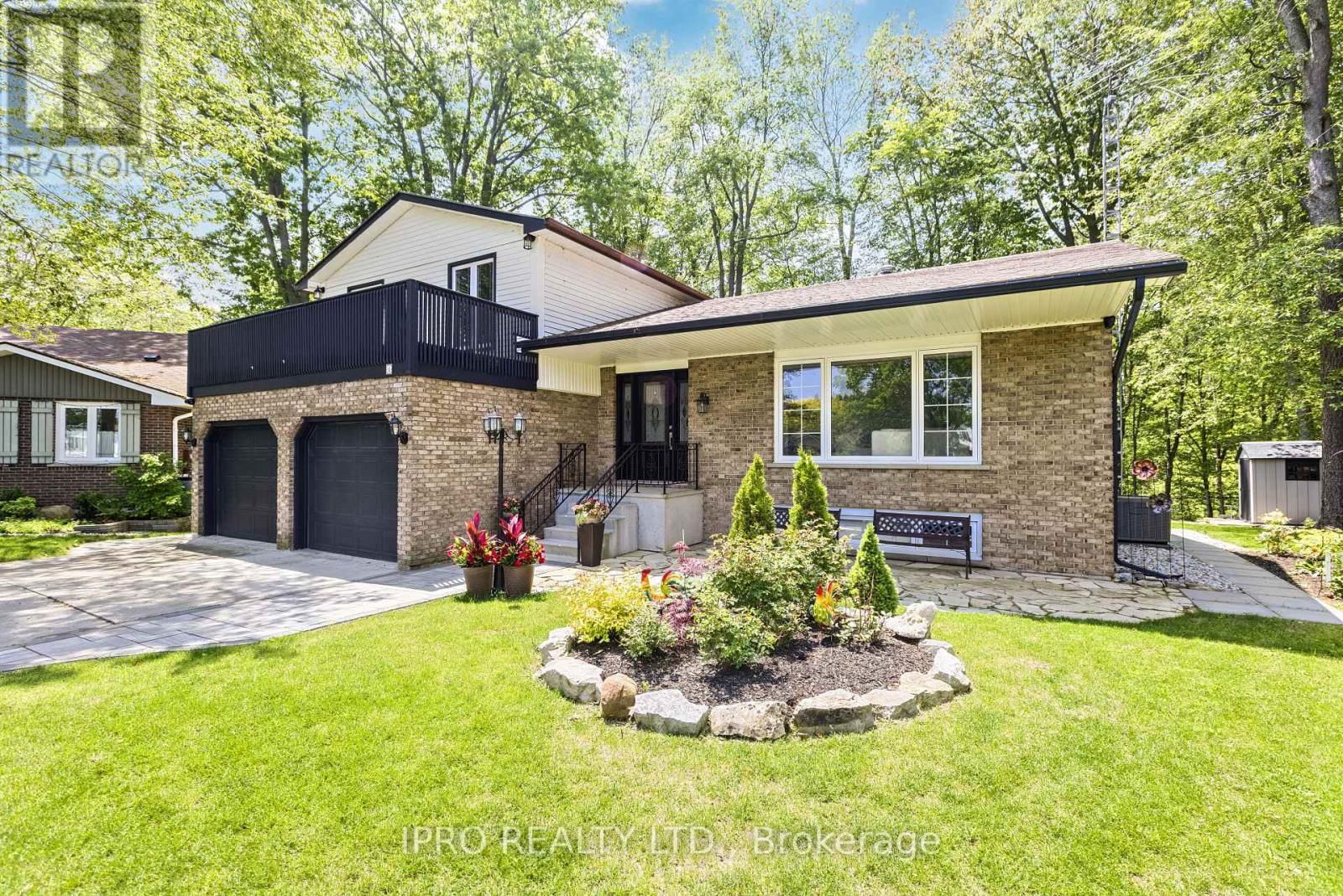 6 ROSELAWN COURT Image 5