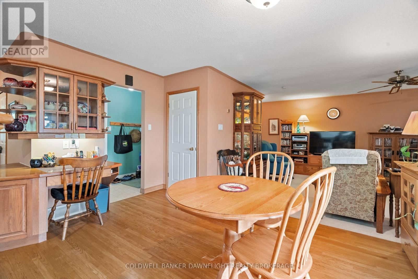 269 RIVERS BOULEVARD Image 12