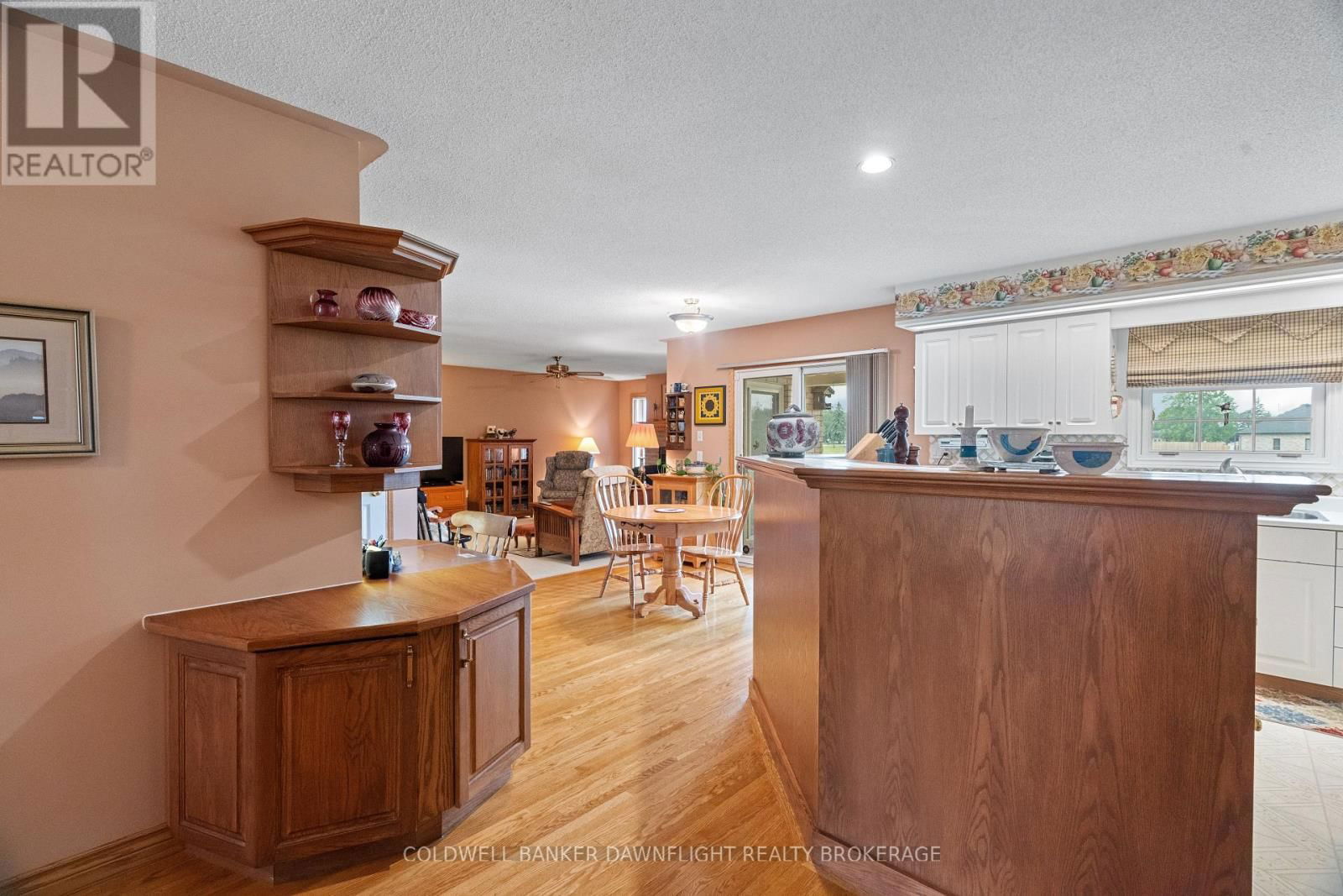 269 RIVERS BOULEVARD Image 15