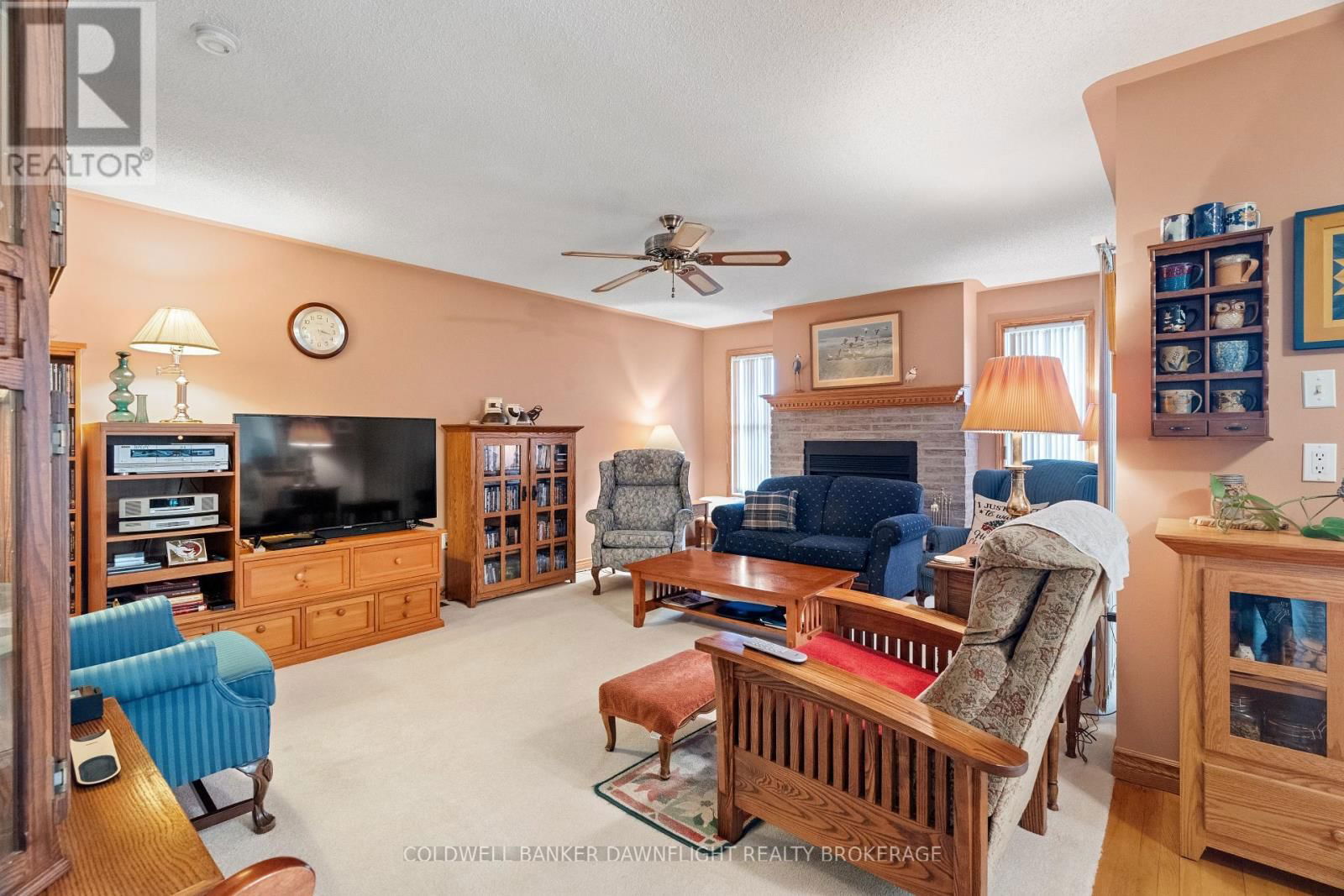269 RIVERS BOULEVARD Image 18
