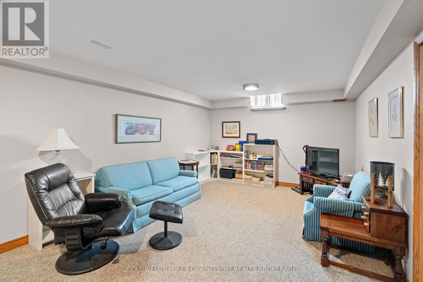 269 RIVERS BOULEVARD Image 35