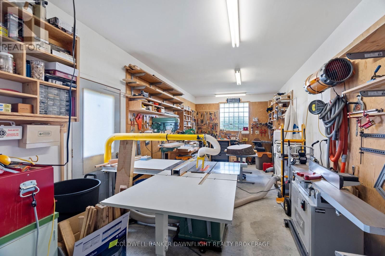 269 RIVERS BOULEVARD Image 38
