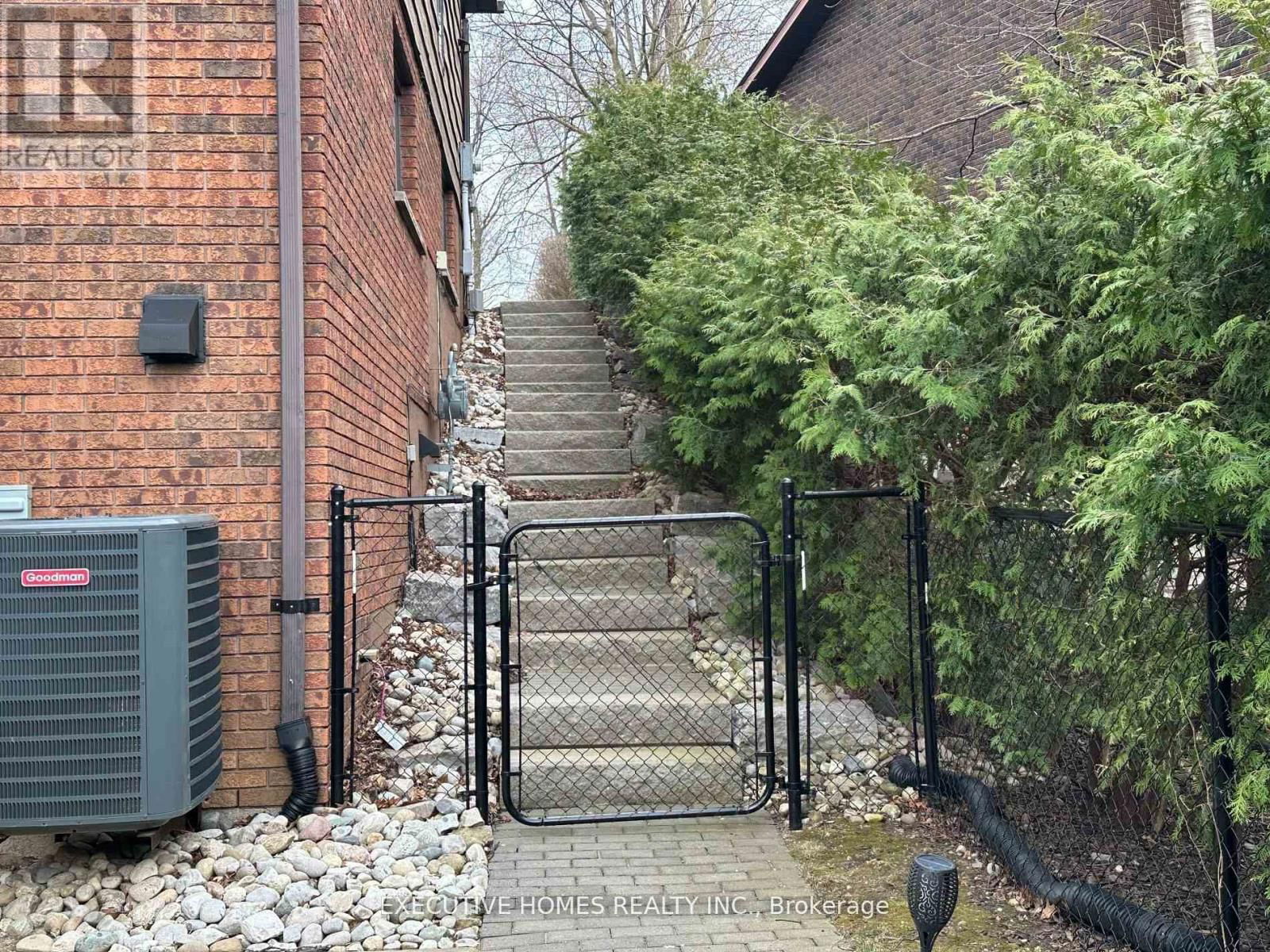 15 WESTBROOK PLACE Image 46