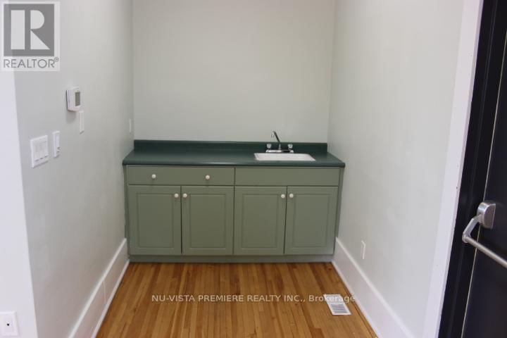 247 MAIN STREET Image 6