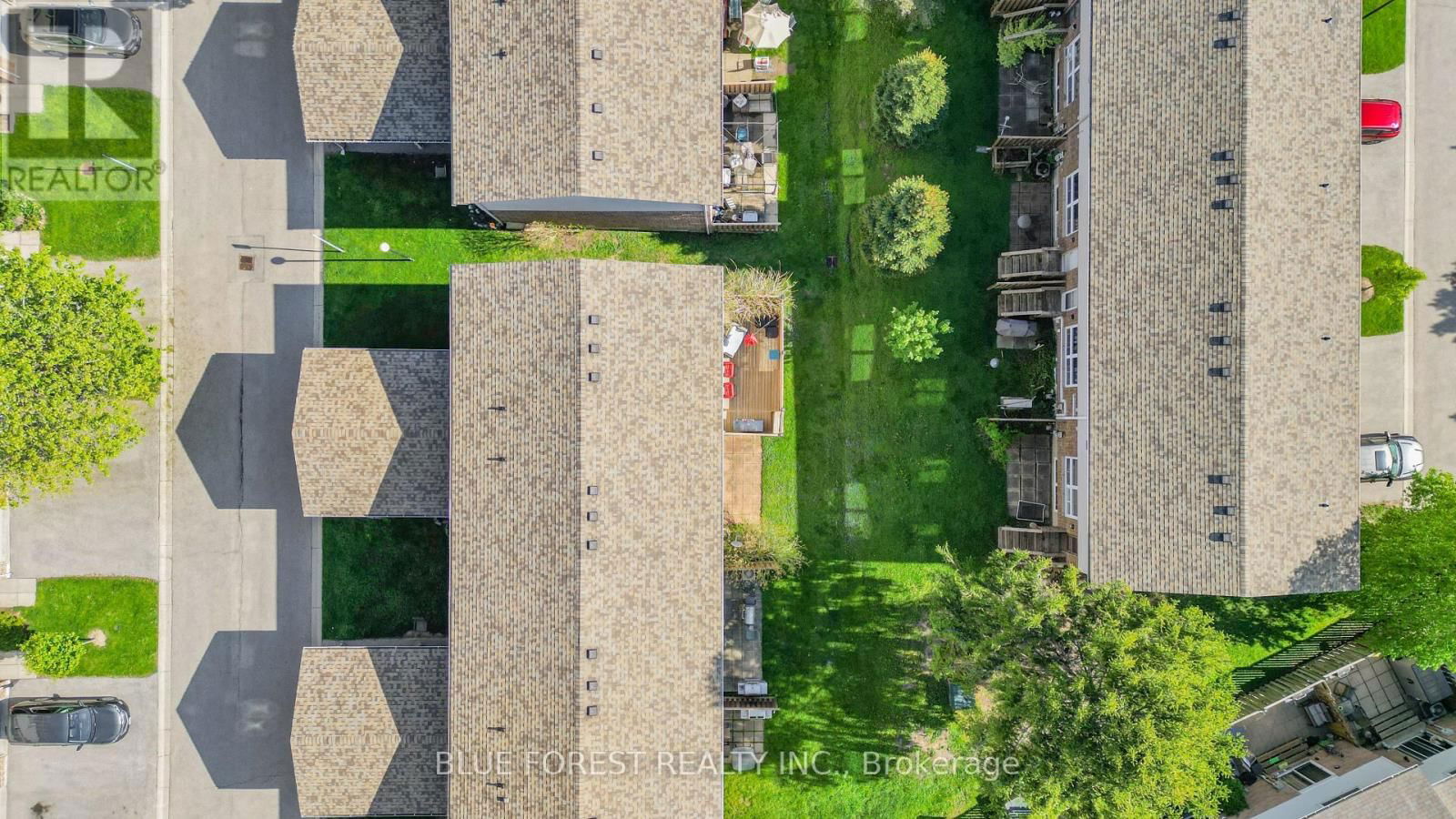 15 - 450 POND MILLS ROAD Image 8