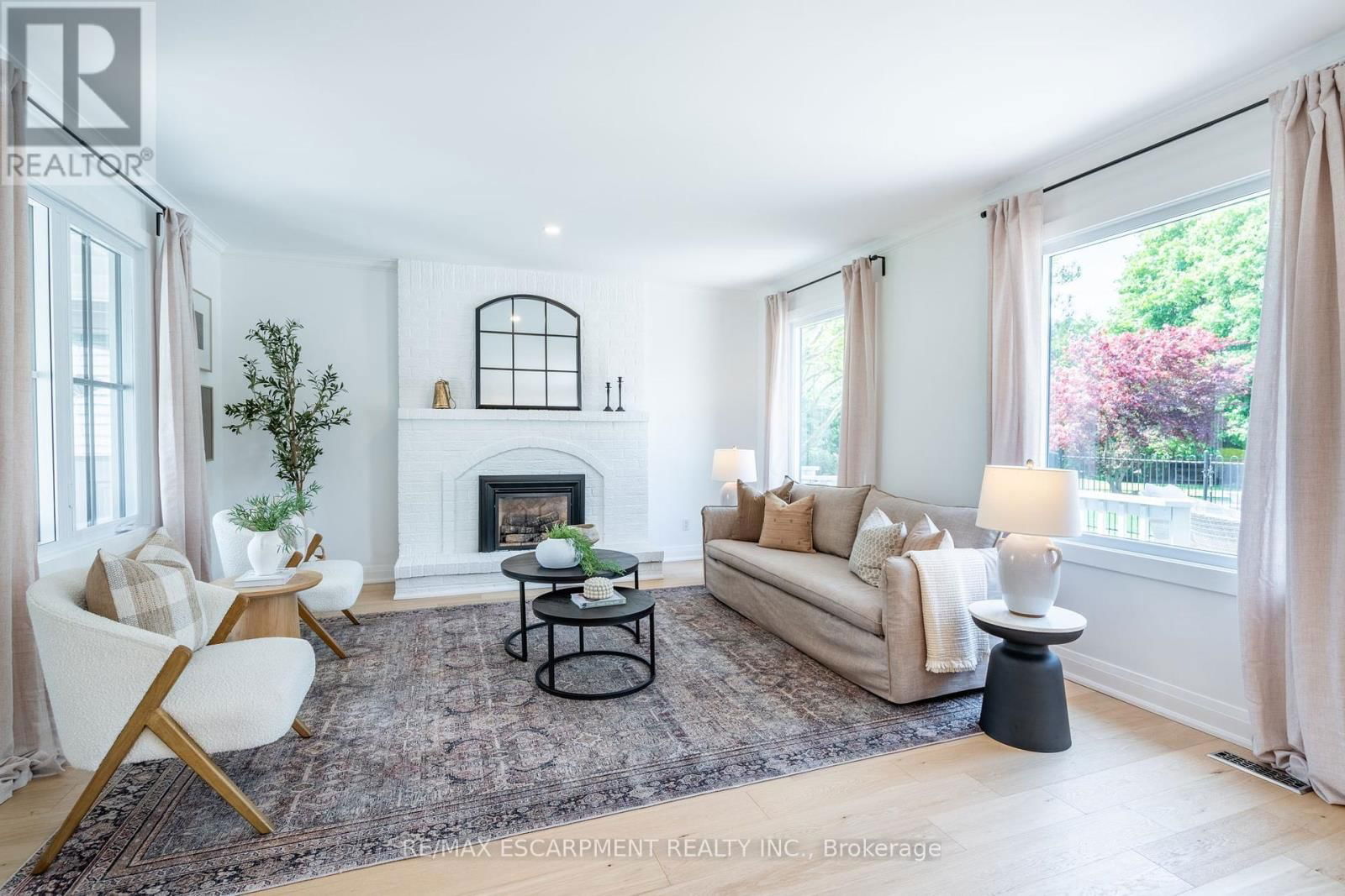 21 MEANDER CLOSE Image 22