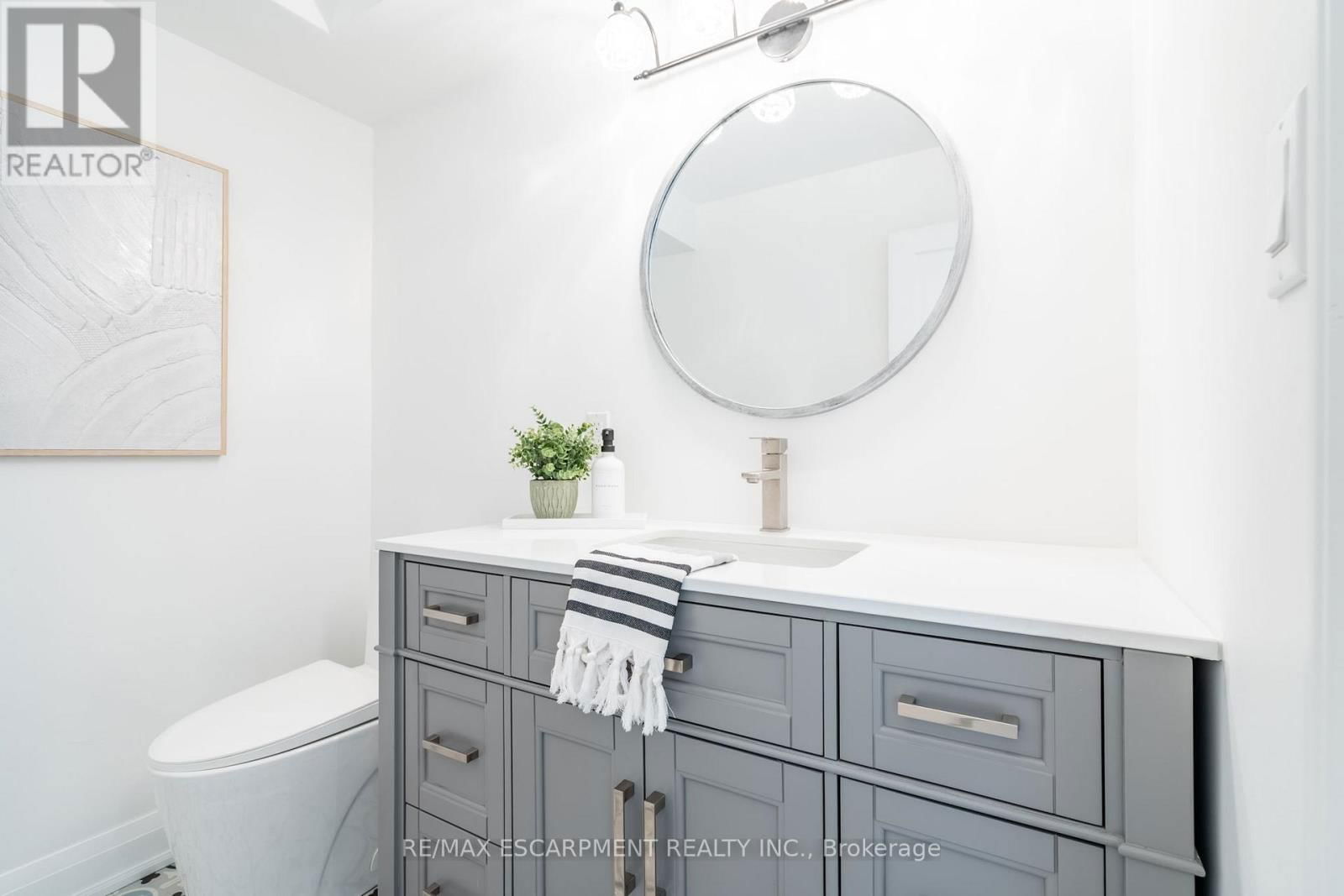 21 MEANDER CLOSE Image 25