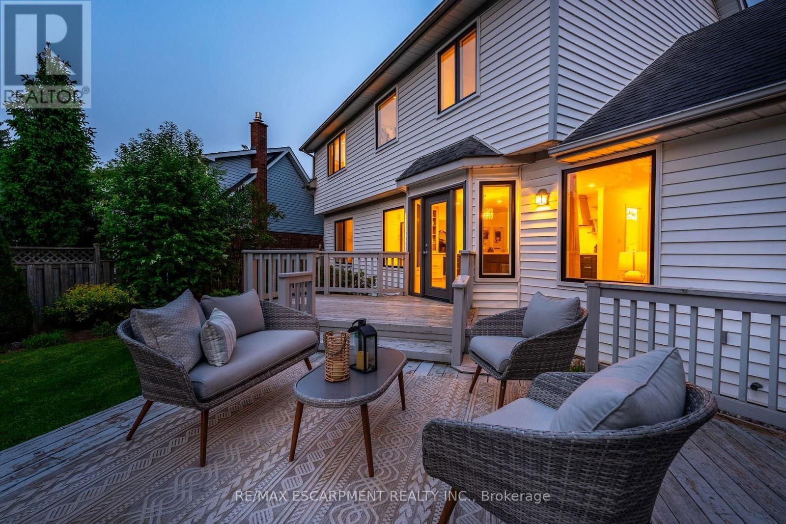21 MEANDER CLOSE Image 46