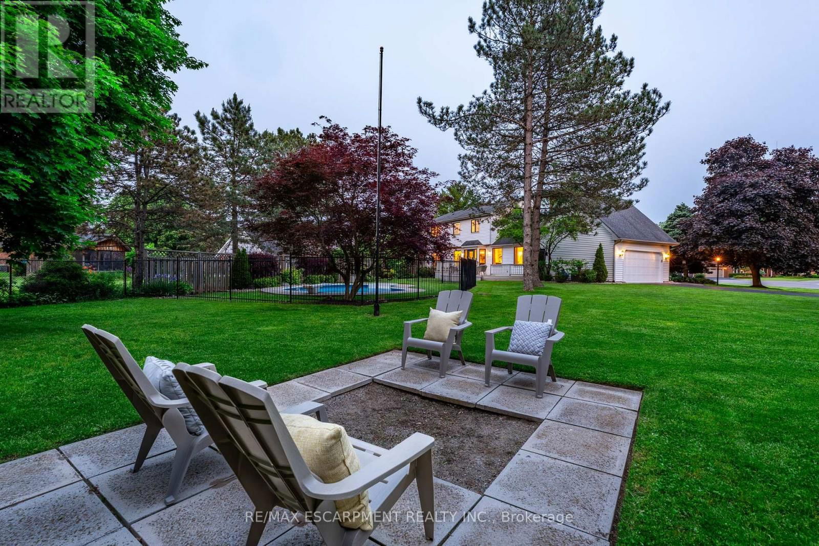 21 MEANDER CLOSE Image 47