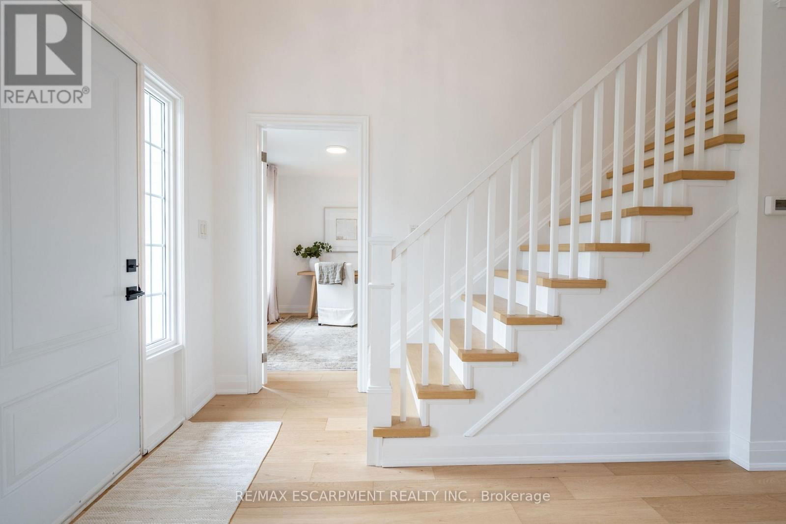 21 MEANDER CLOSE Image 8