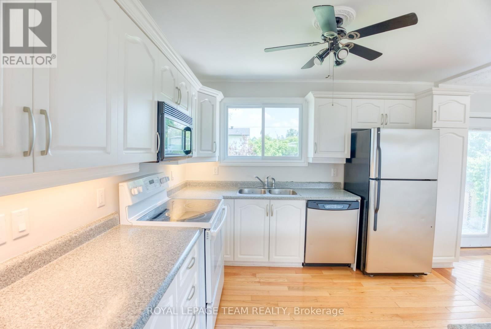 254 WILFRED CRESCENT Image 12