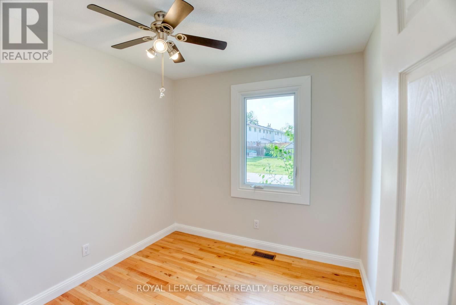 254 WILFRED CRESCENT Image 18