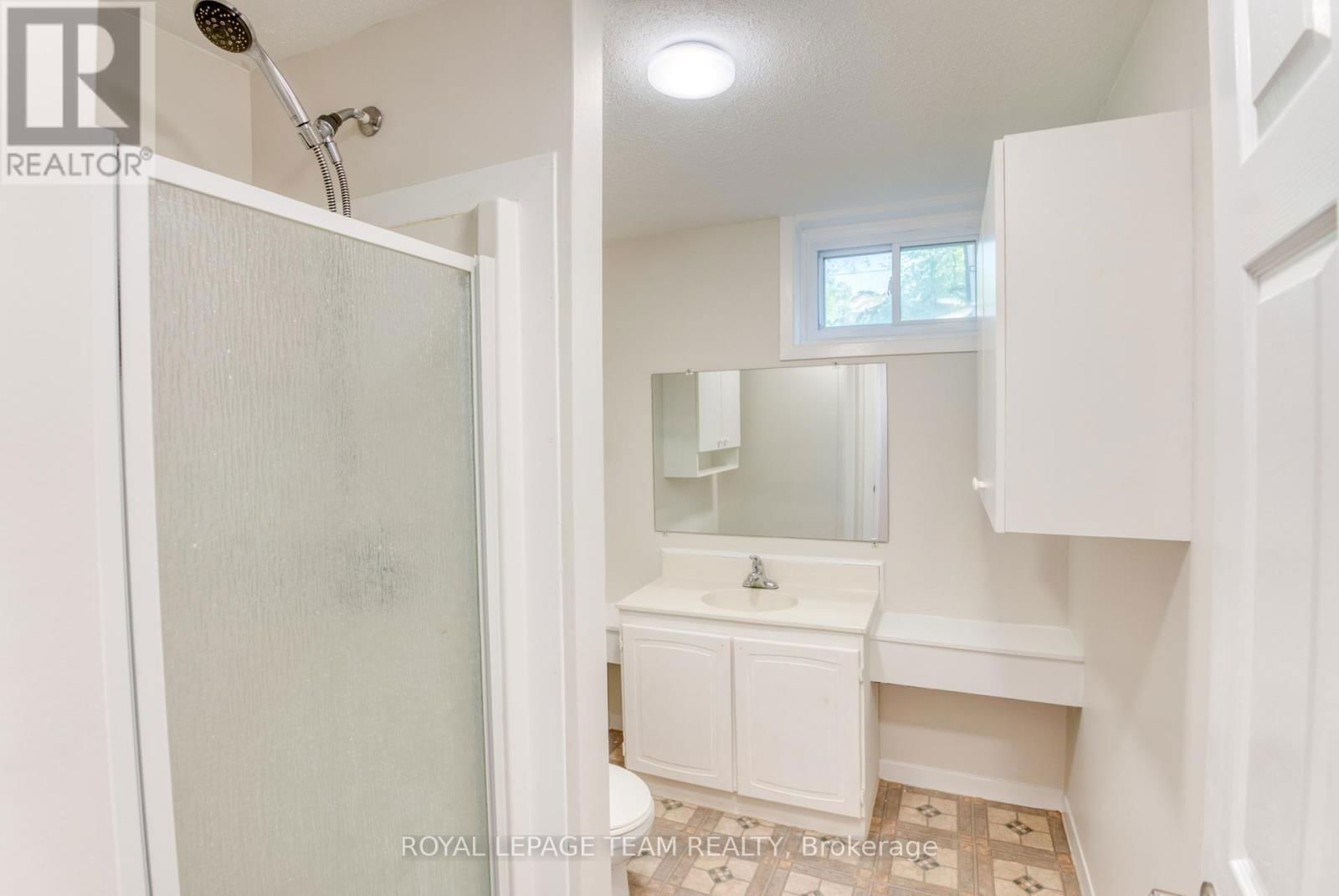 254 WILFRED CRESCENT Image 25