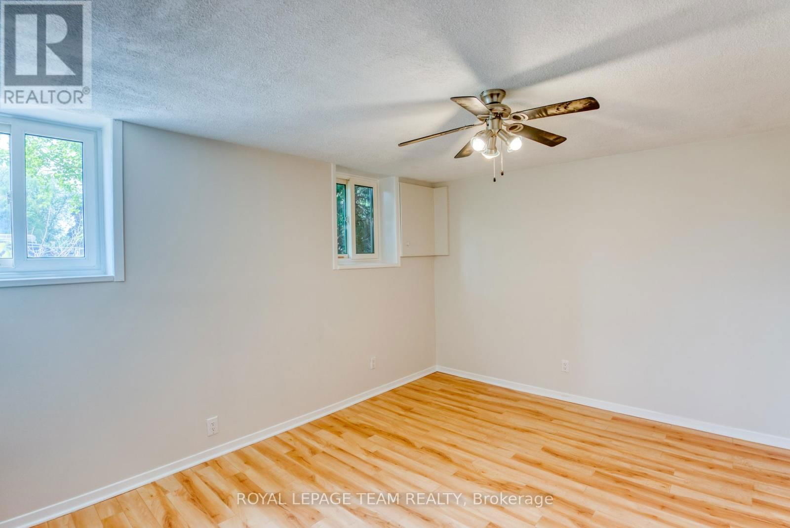 254 WILFRED CRESCENT Image 27