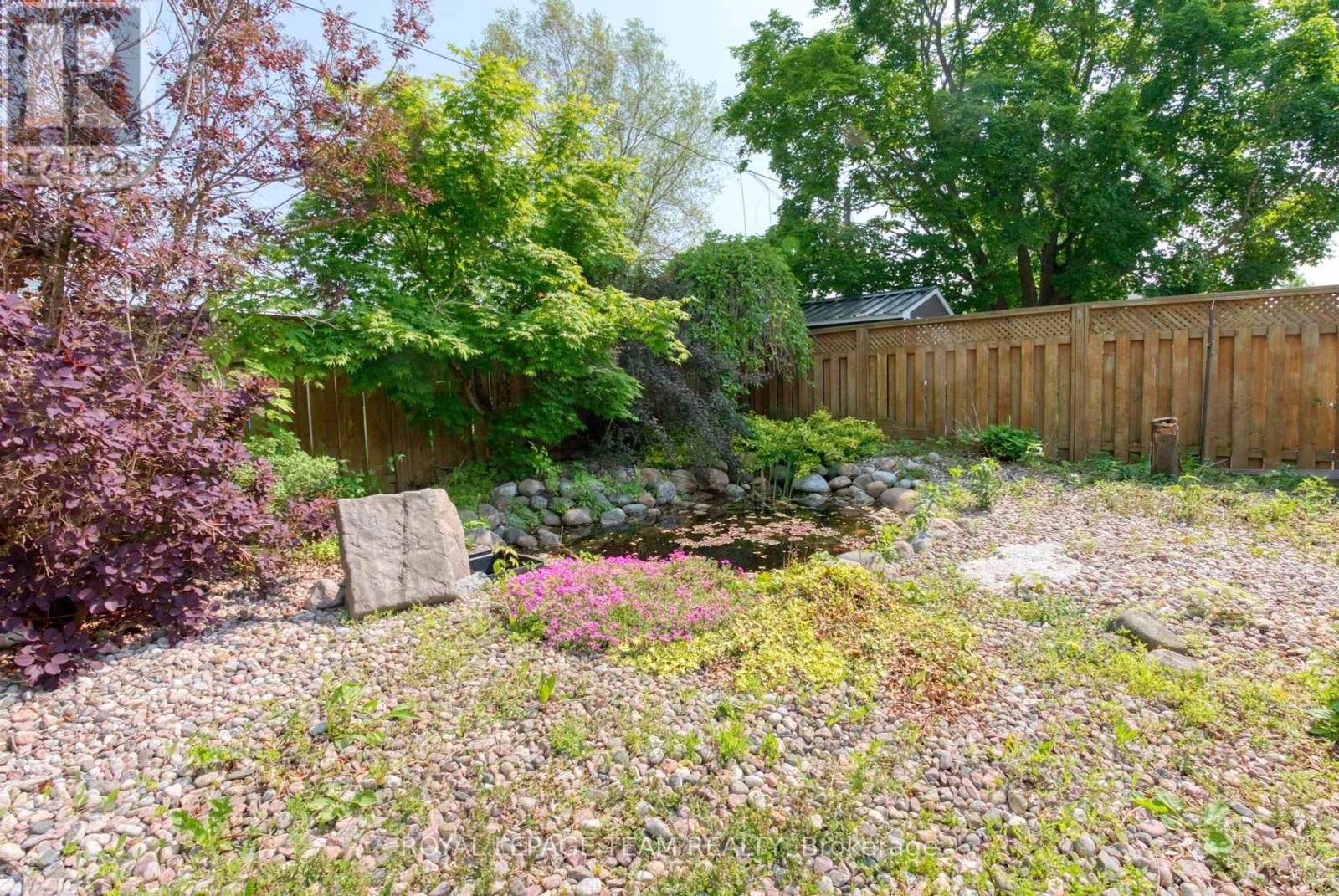 254 WILFRED CRESCENT Image 33
